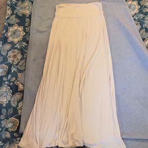 Woman’s maxi skirt